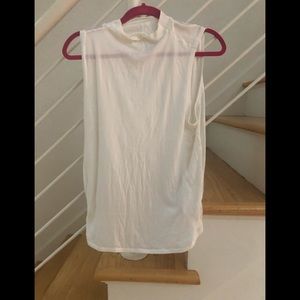 Lululemon white tank with vented back size 10